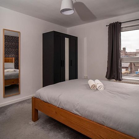 Central Apartment In Belfast City Centre - Sleeps 5 People מראה חיצוני תמונה