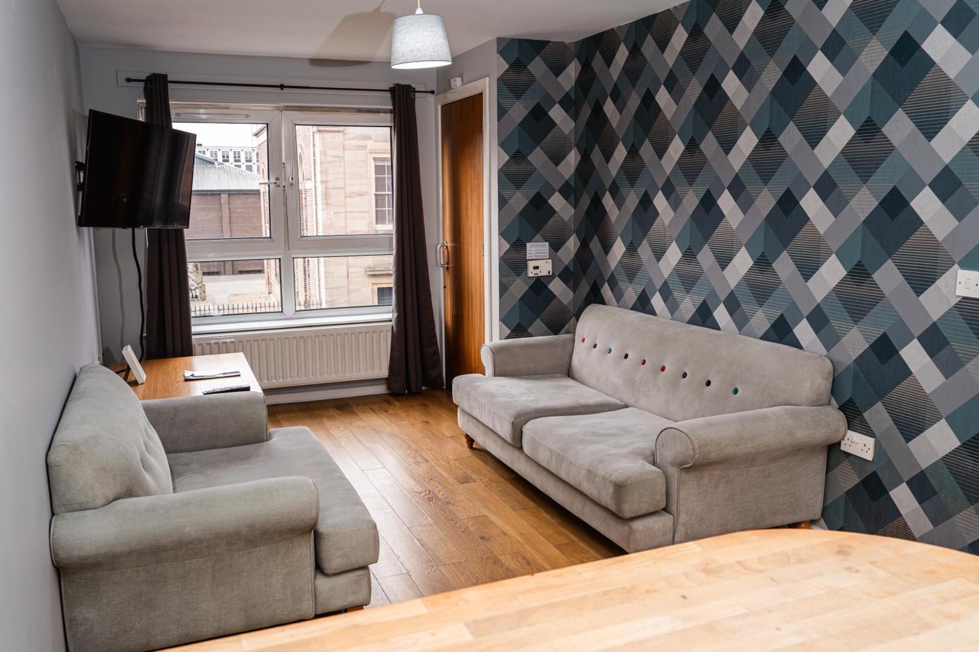 Central Apartment In Belfast City Centre - Sleeps 5 People מראה חיצוני תמונה